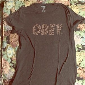 Obey cheetah print logo t shirt